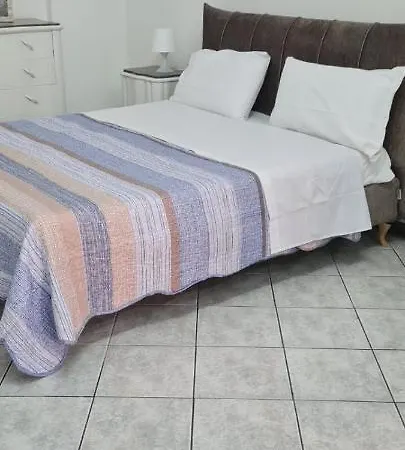 Mandralisca Holidays *