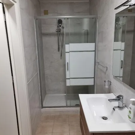 Mandralisca Holidays Apartment